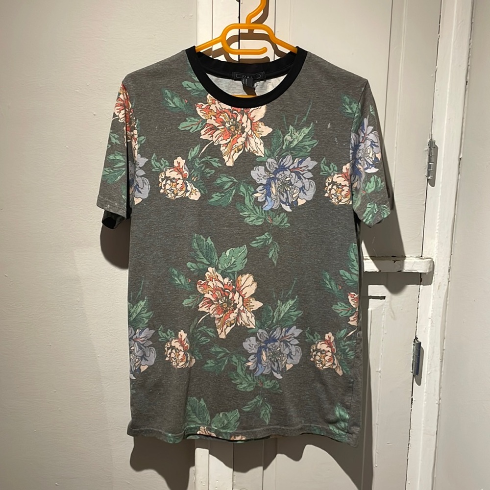 21men Gray Floral Tee Men’s Medium